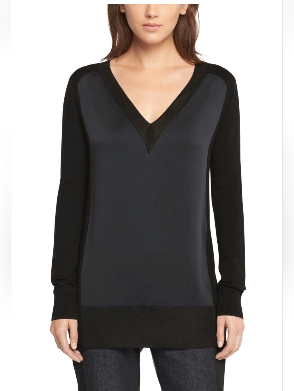 Rag & Bone 'Vivienne' colorblock V-neck tunic top in black and navy.